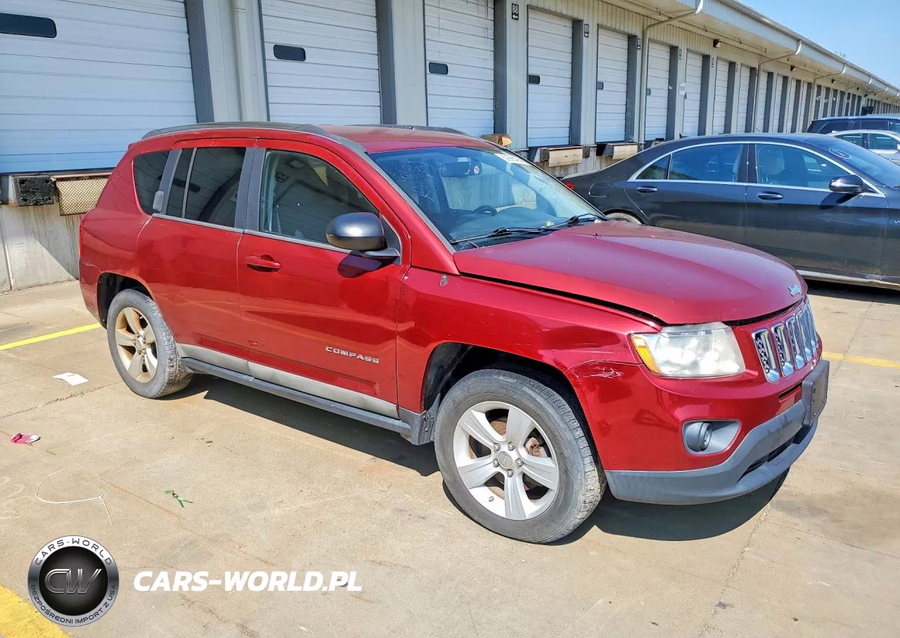 2011 Jeep Compass Sport VIN:1J4NF1FBXBD134183 - 4