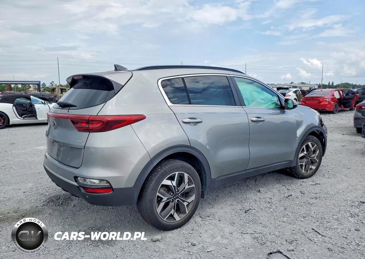 2022 Kia Sportage Ex VIN:KNDPN3AC7N7961798 - 3