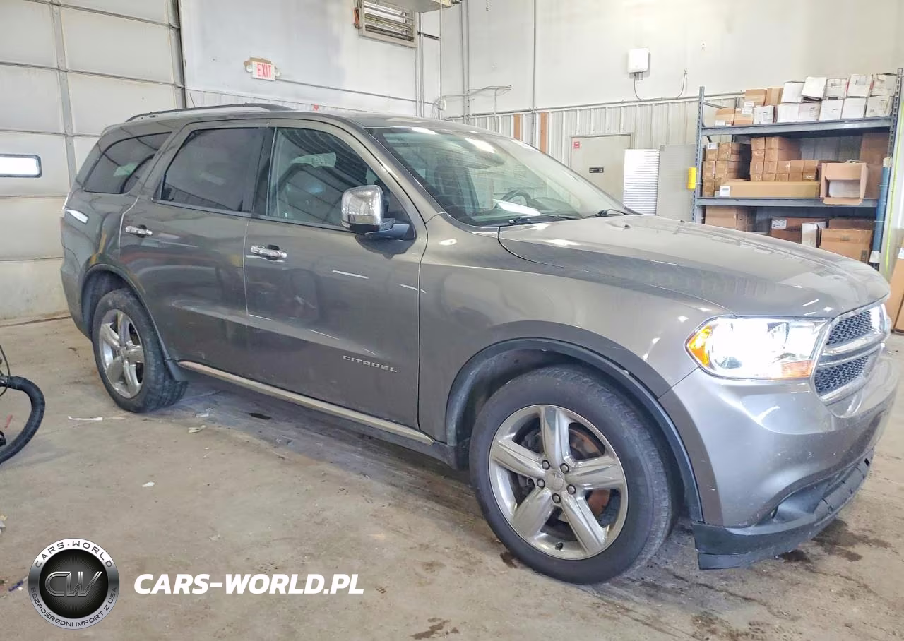 2011 Dodge Durango Citadel VIN:1D4RE5GGXBC731046 - 4