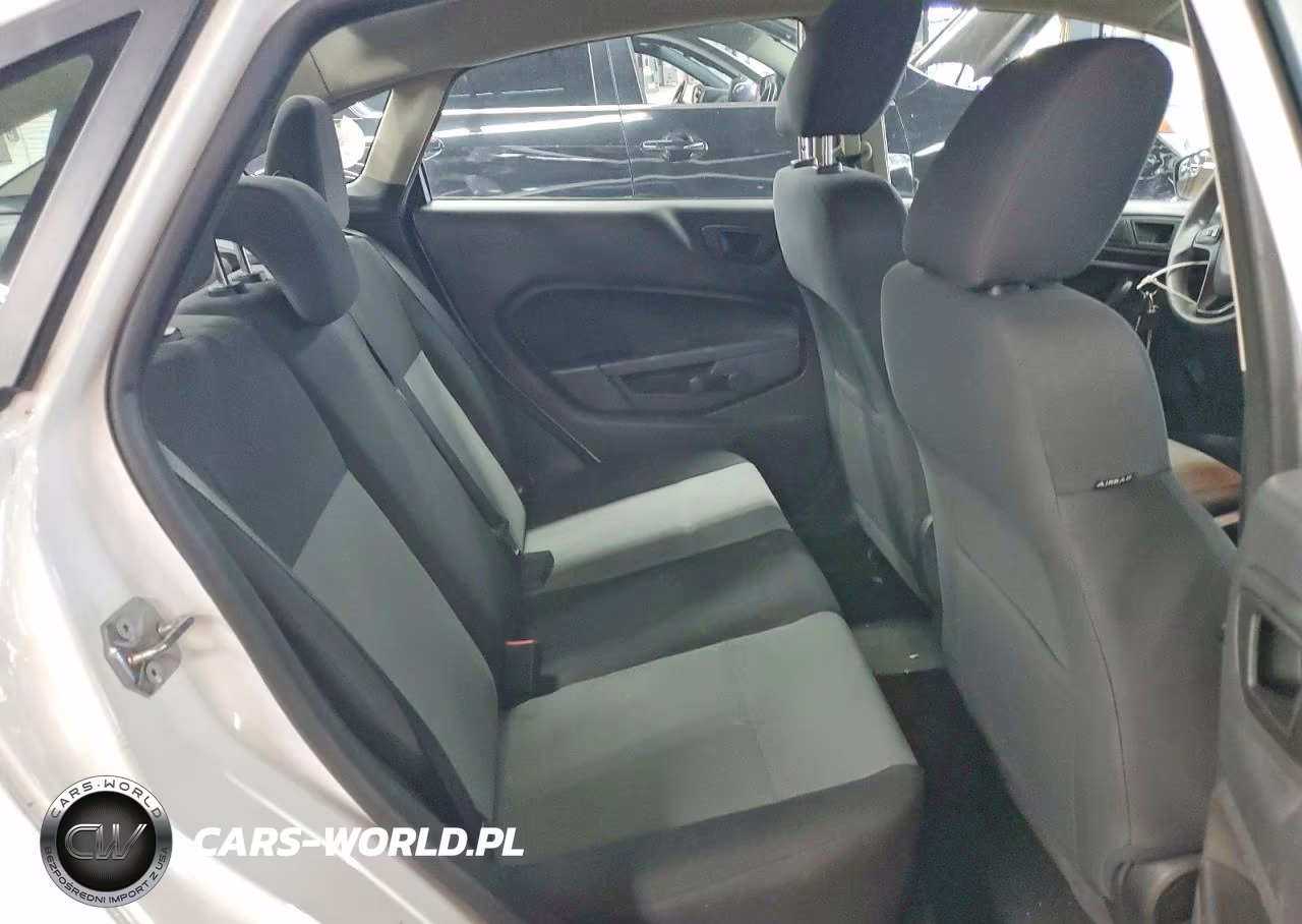 2015 Ford Fiesta S VIN:3FADP4AJ8FM202995 - 10