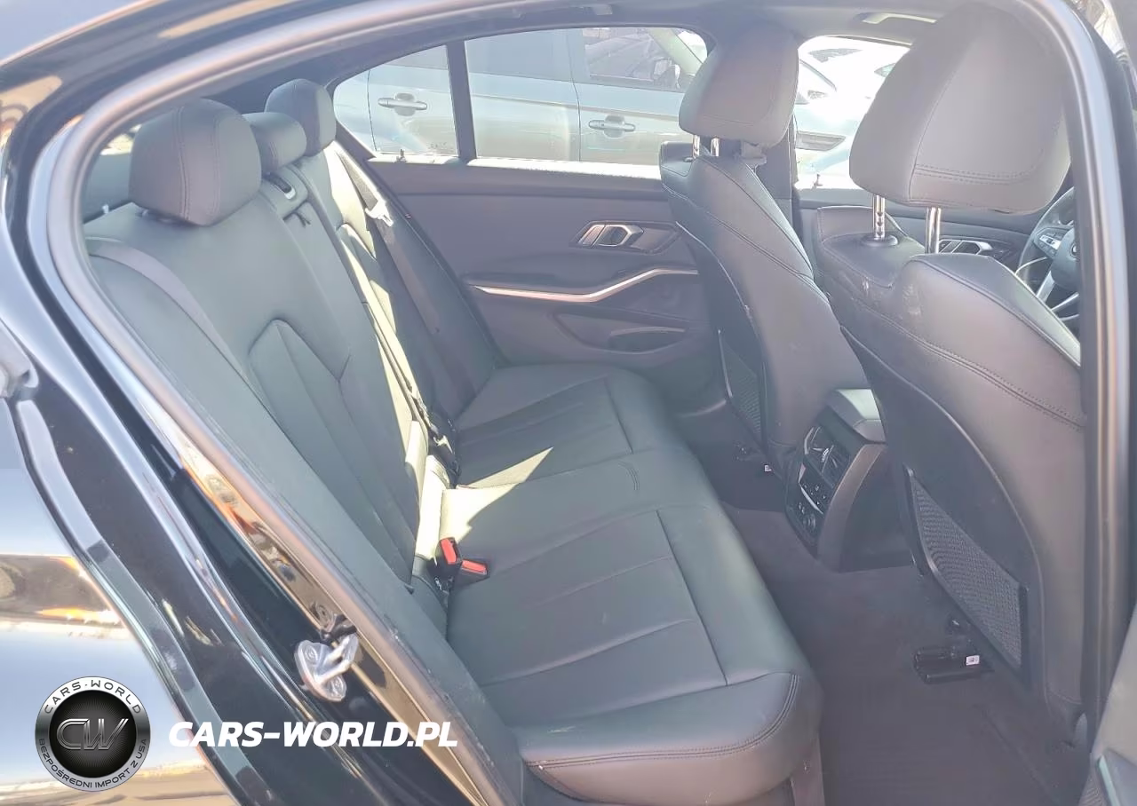 2019 BMW 330I VIN:WBA5R1C54KFH13332 - 10