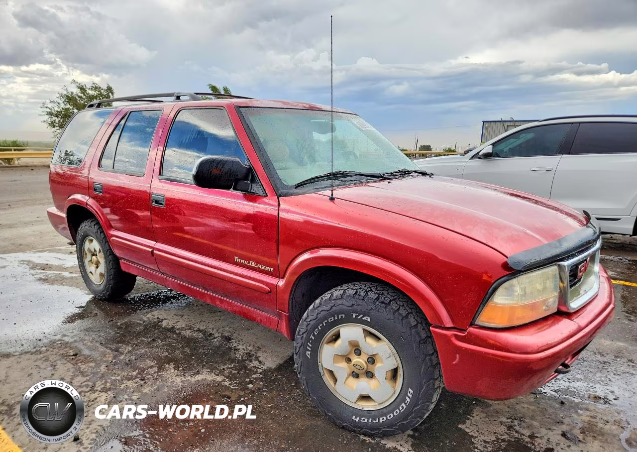 2000 Chevrolet Blazer VIN:1GNDT13W0Y2204349 - 4