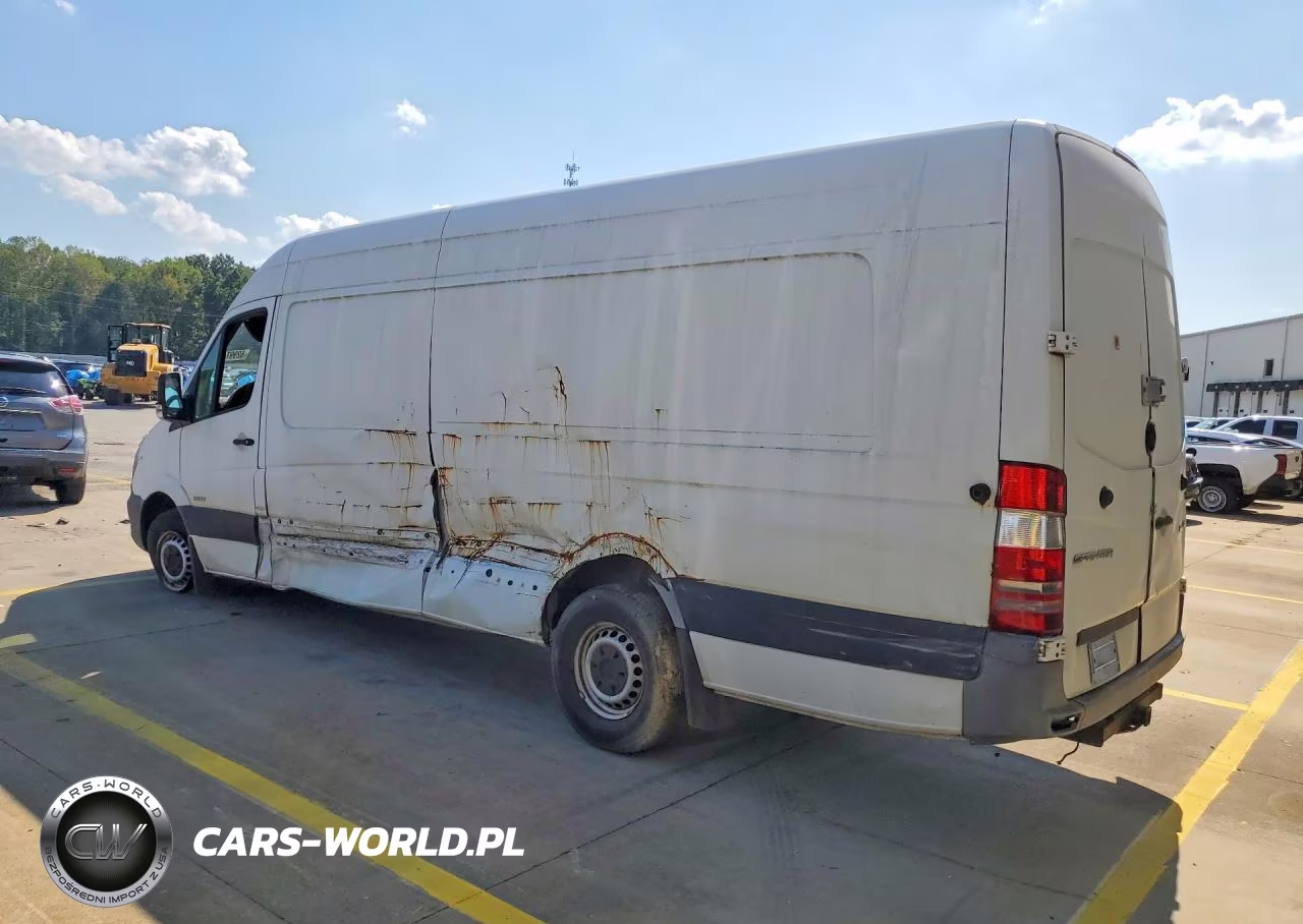 2015 Mercedes-Benz Sprinter 2500 VIN:WD3PE8DCXFP145706 - 2