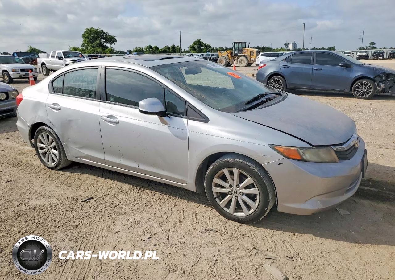 2012 Honda Civic Ex VIN:2HGFB2F82CH588000 - 4
