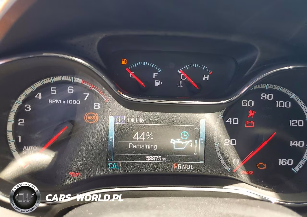 2018 Chevrolet Cruze Premier VIN:1G1BF5SM3J7143305 - 9