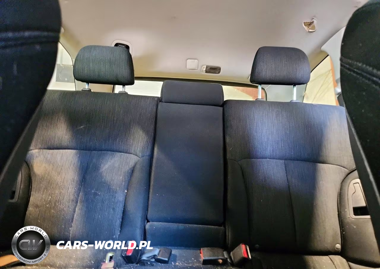 2013 Subaru Outback 2.5I Premium VIN:4S4BRBCC4D3320664 - 10