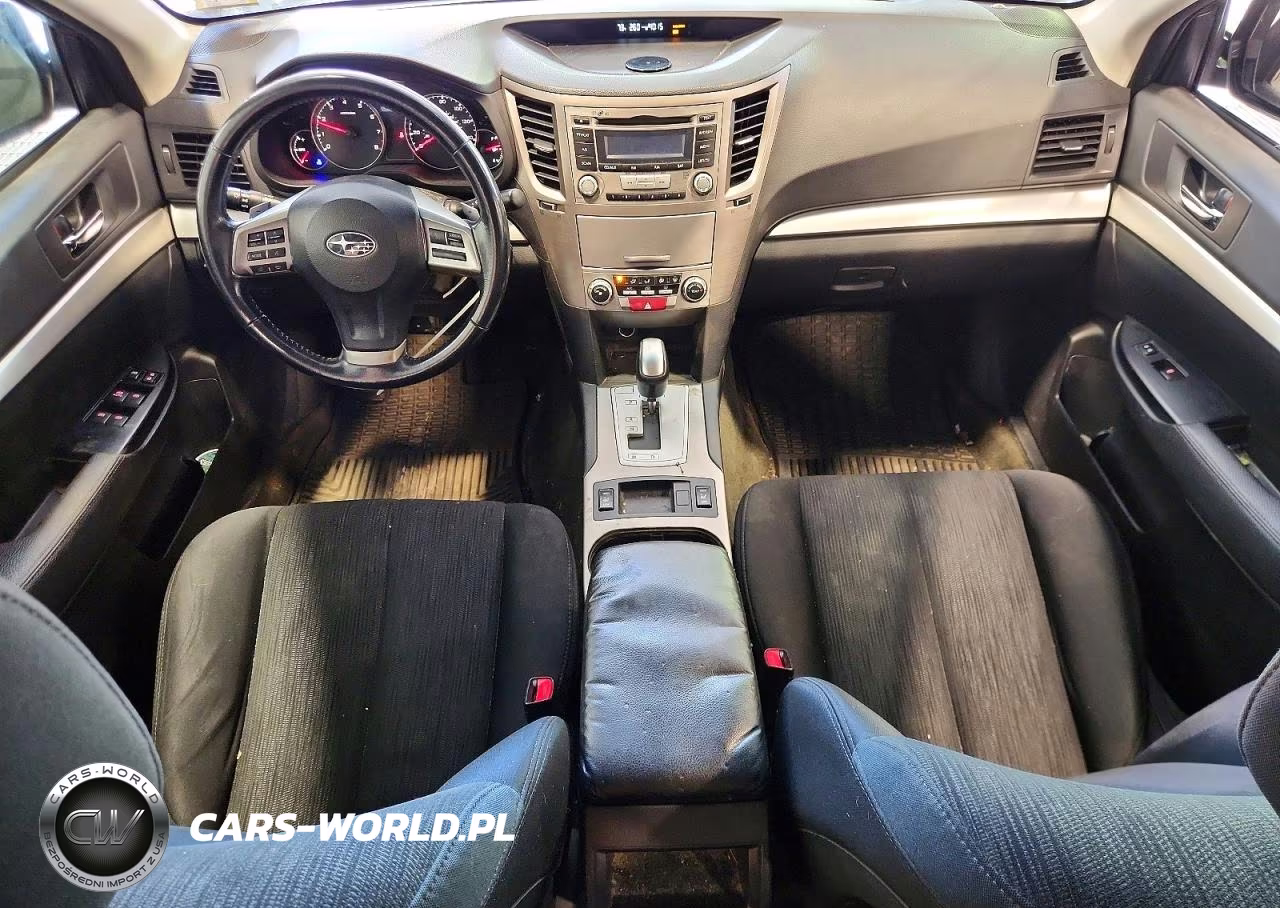 2013 Subaru Outback 2.5I Premium VIN:4S4BRBCC4D3320664 - 8