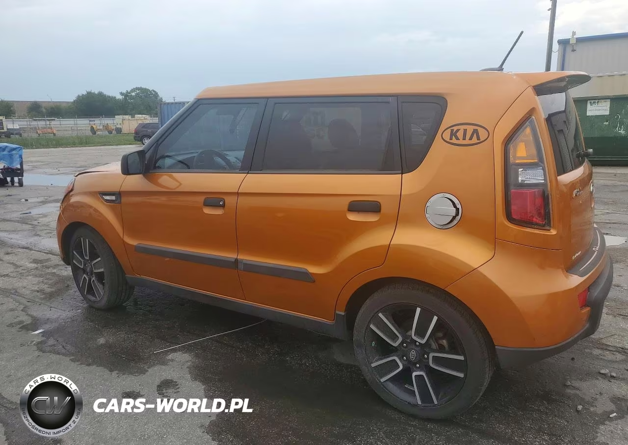 2010 Kia Soul + VIN:KNDJT2A23A7112419 - 2