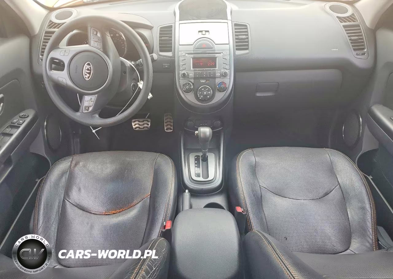 2010 Kia Soul + VIN:KNDJT2A23A7112419 - 8