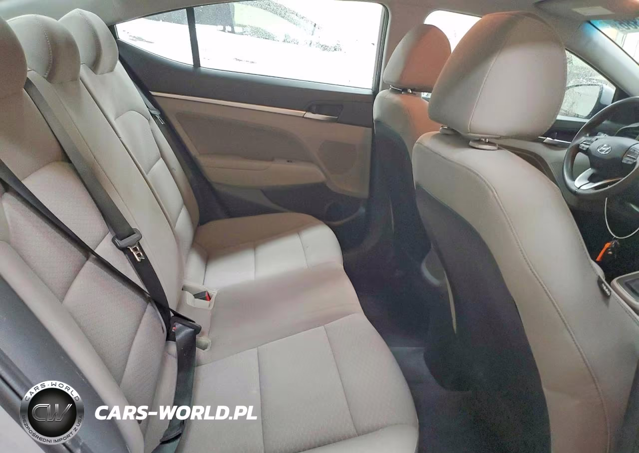 2020 Hyundai Elantra Sel VIN:5NPD84LF3LH581096 - 10
