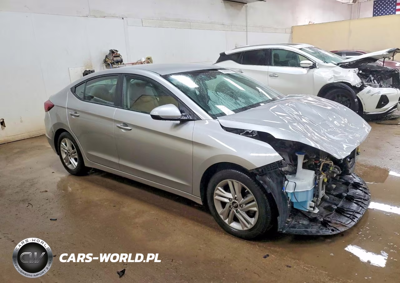 2020 Hyundai Elantra Sel VIN:5NPD84LF3LH581096 - 4
