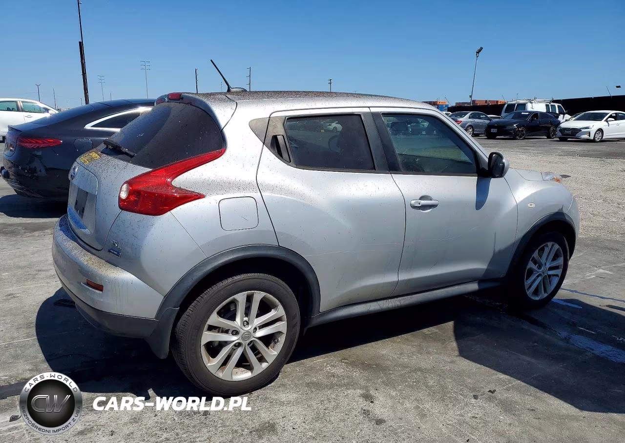 2014 Nissan Juke Sl VIN:JN8AF5MR1ET361806 - 3
