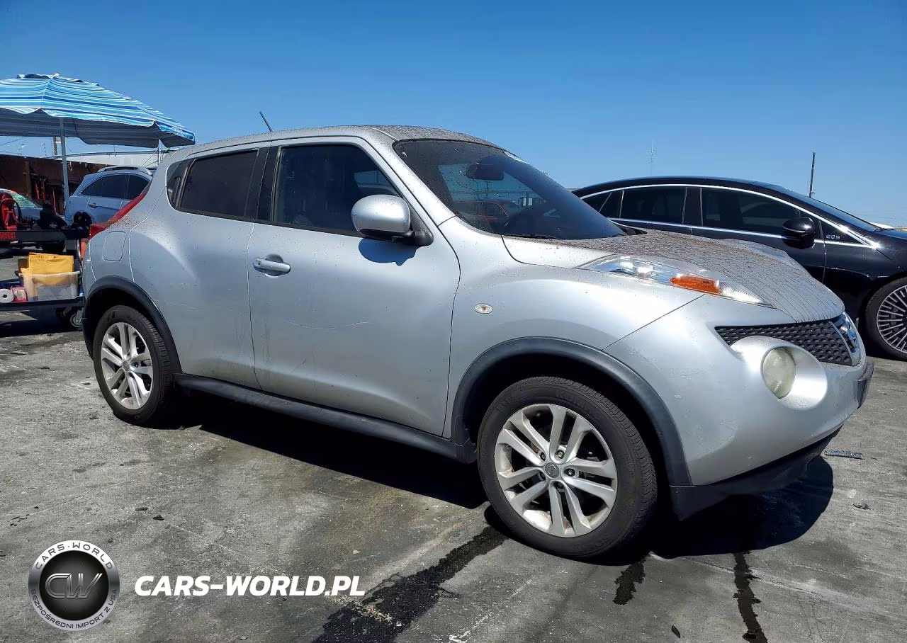 2014 Nissan Juke Sl VIN:JN8AF5MR1ET361806 - 4