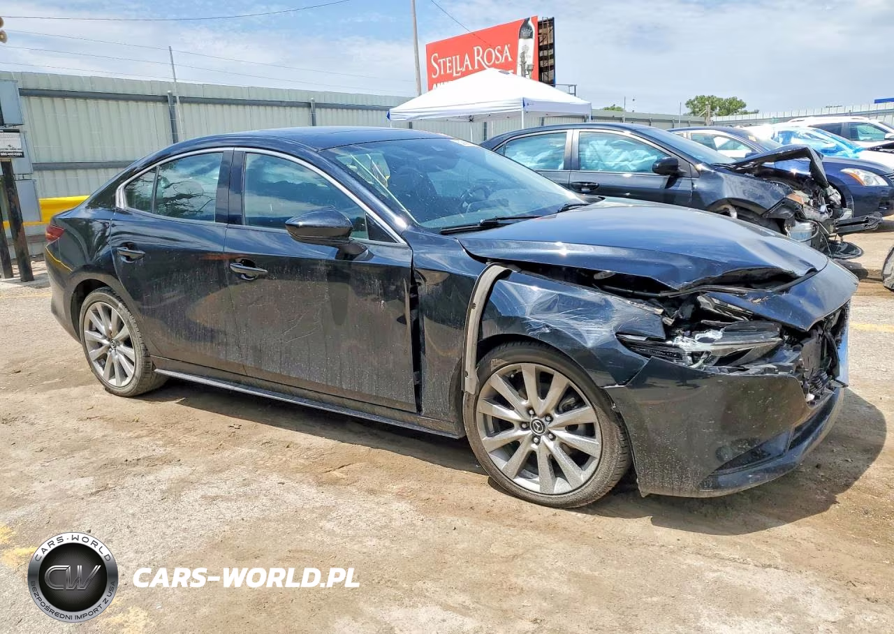 2020 Mazda 3 Premium VIN:3MZBPBEM3LM129540 - 4
