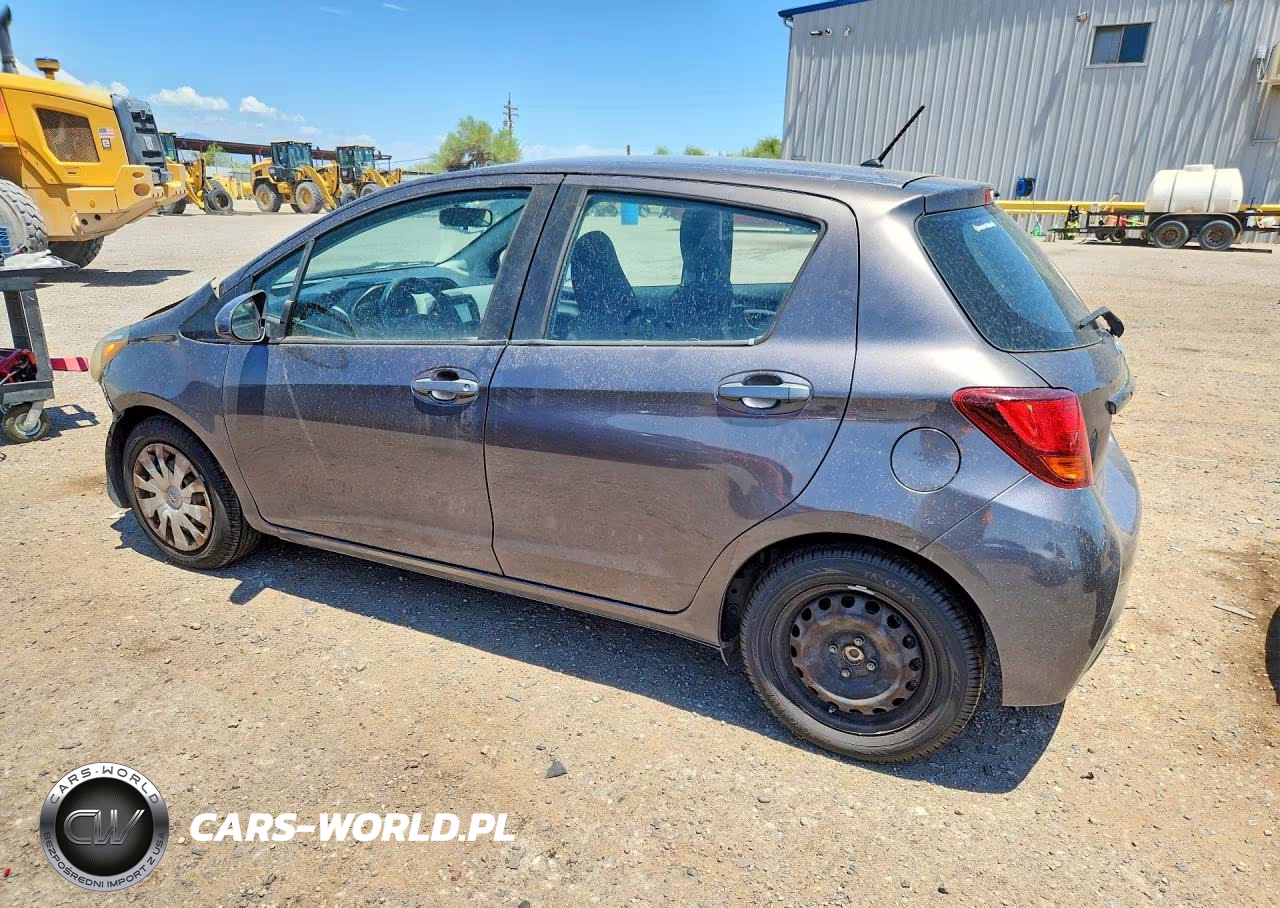 2015 Toyota Yaris 5-Door L VIN:VNKKTUD3XFA052323 - 2
