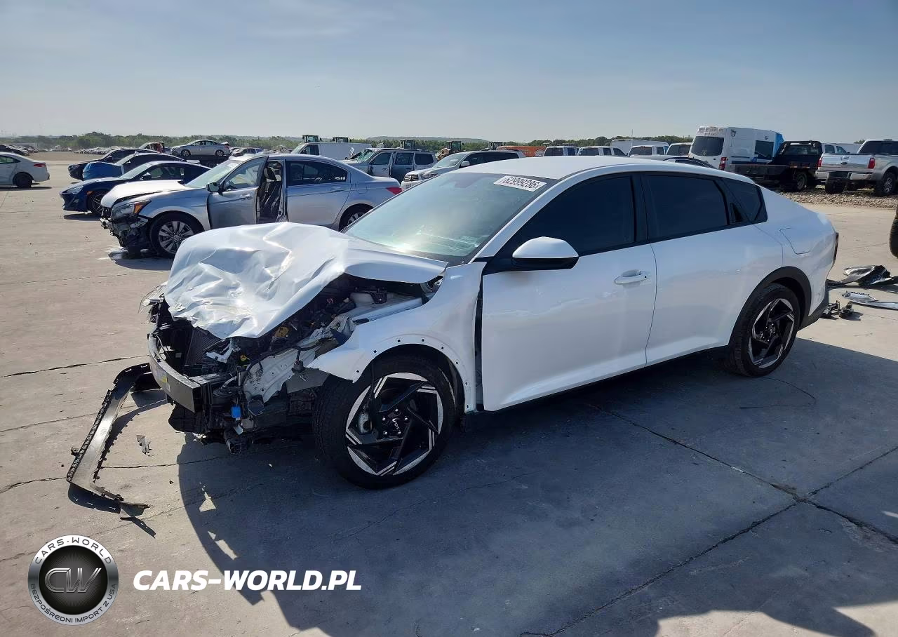 2025 Kia K4 Ex – zdjęcie 1 z 13