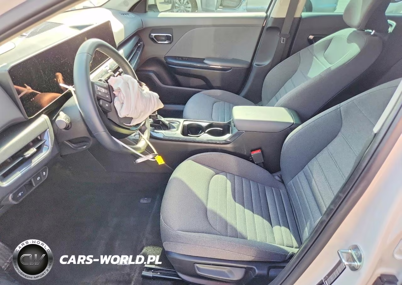 2025 Kia K4 Ex VIN:3KPFU4DE5SE031458 - 7
