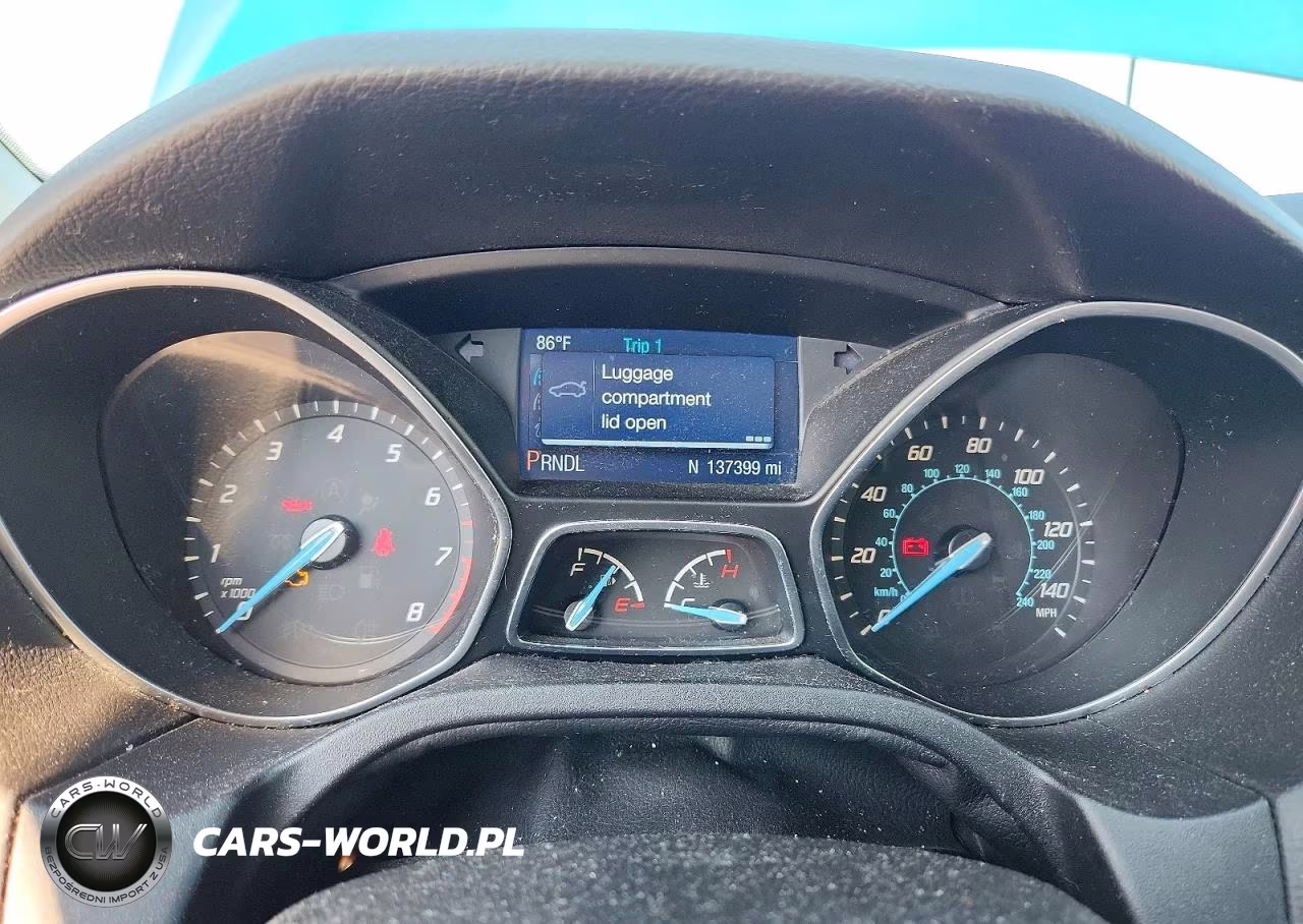 2014 Ford Focus Se VIN:1FADP3F22EL337093 - 9