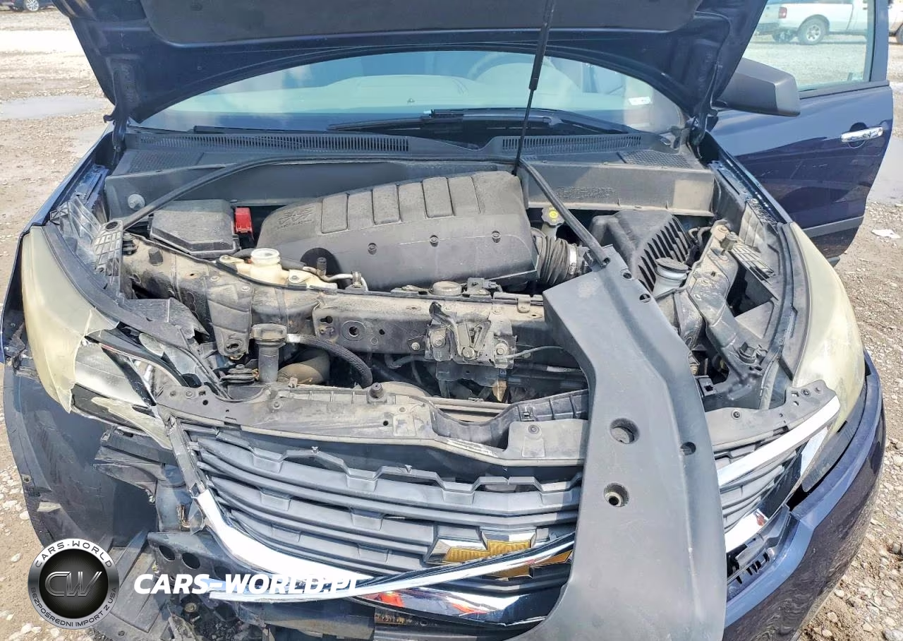 2015 Chevrolet Traverse Ls VIN:1GNKRFEDXFJ237327 - 12