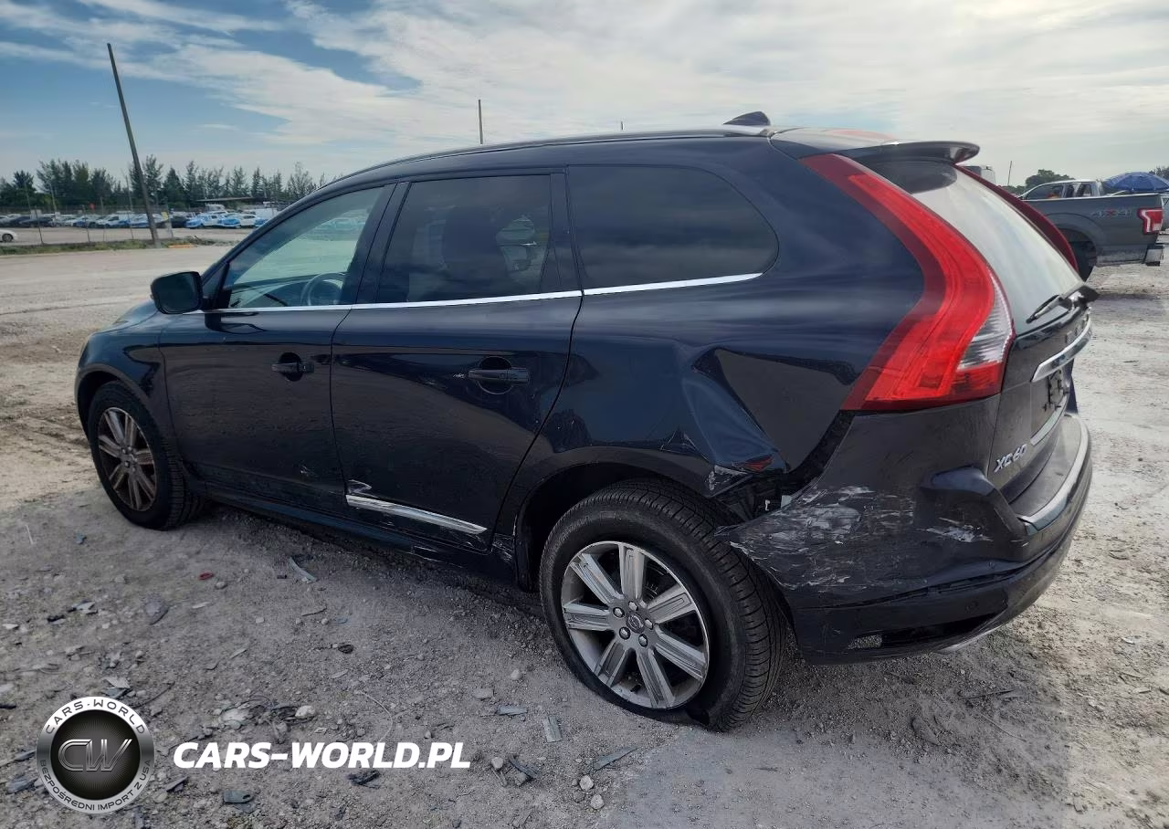 2016 Volvo Xc60 T6 Premier VIN:YV4902RK2G2807056 - 2
