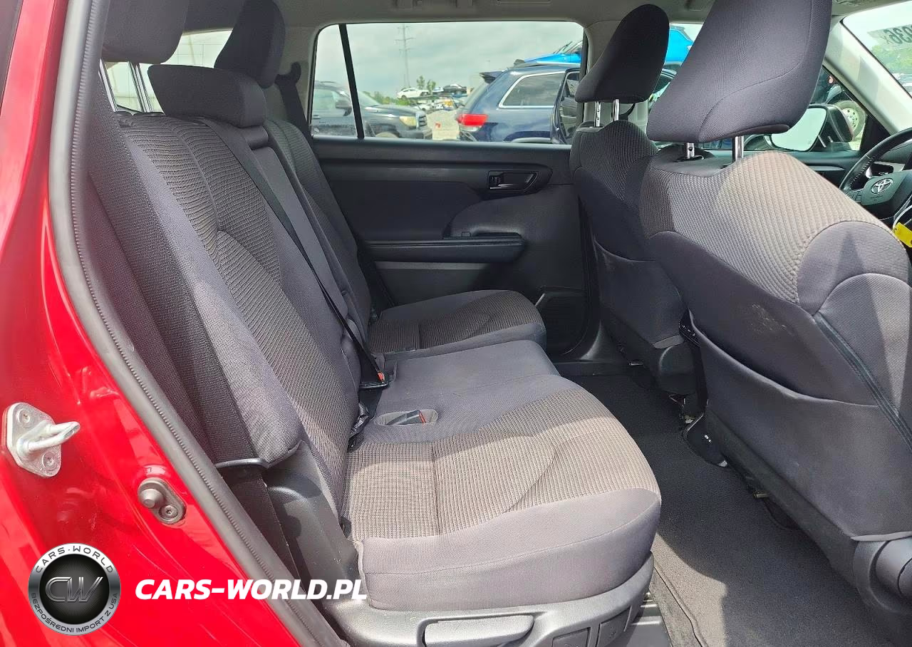 2021 Toyota Highlander Le VIN:5TDZZRAH2MS034093 - 11
