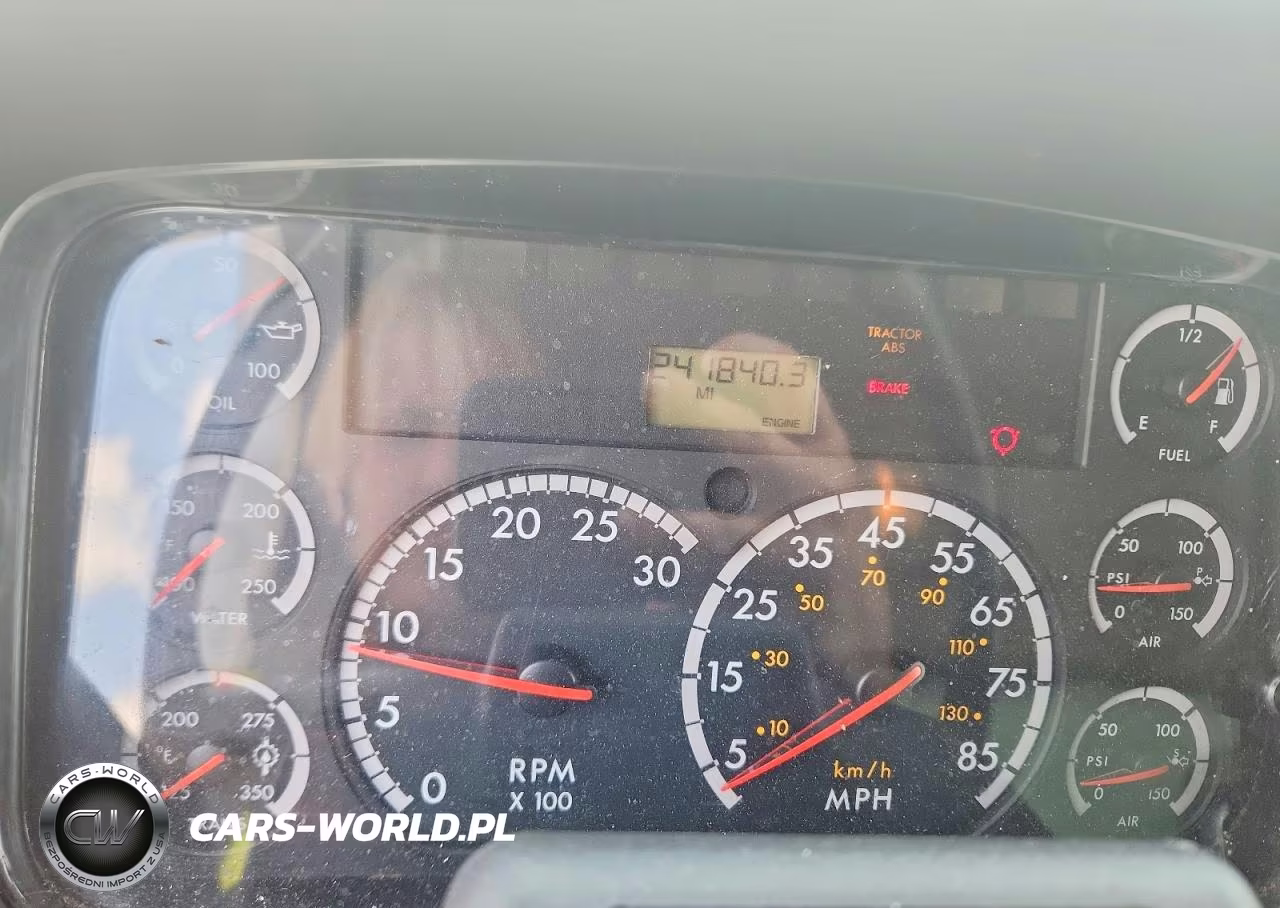 2009 Freightliner M2 106 Medium Duty VIN:1FVACWDT99HAH0553 - 9