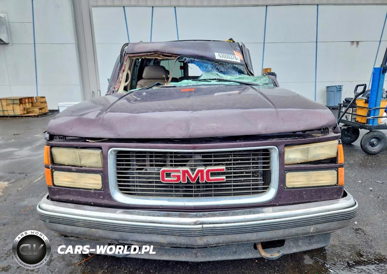1997 GMC Suburban K1500 VIN:1GKFK16R6VJ751674 - 5