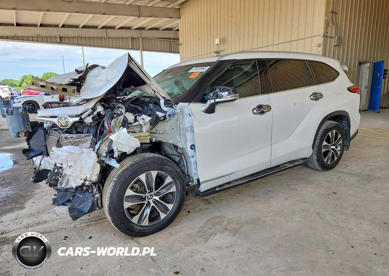 2022 Toyota Highlander Xle VIN:5TDGZRAH0NS141409 - 1