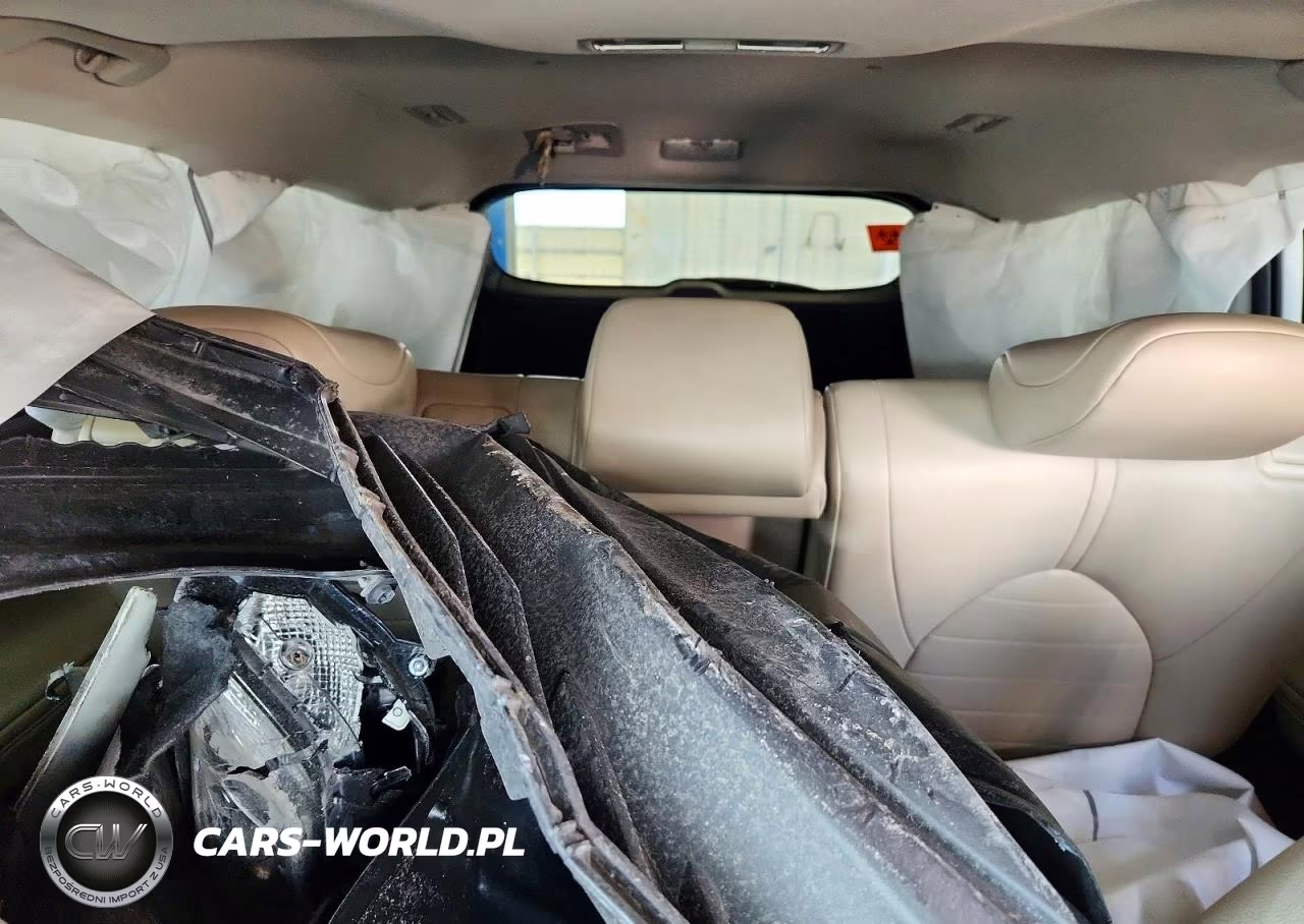 2022 Toyota Highlander Xle VIN:5TDGZRAH0NS141409 - 10