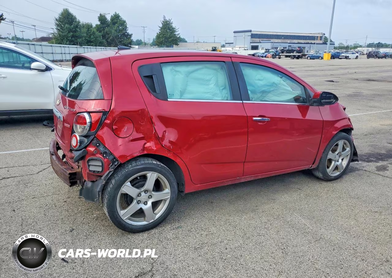 2014 Chevrolet Sonic Ltz VIN:1G1JE6SB1E4220277 - 3
