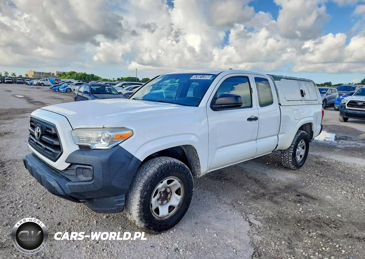 2017 Toyota Tacoma Sr
