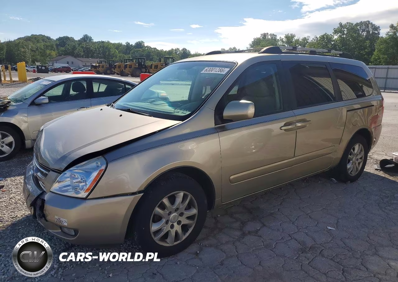 2008 Kia Sedona Lx