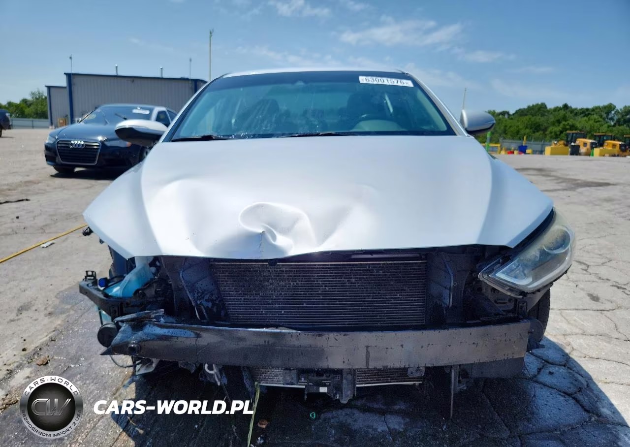 2018 Hyundai Elantra Limited VIN:KMHD84LF9JU524299 - 5