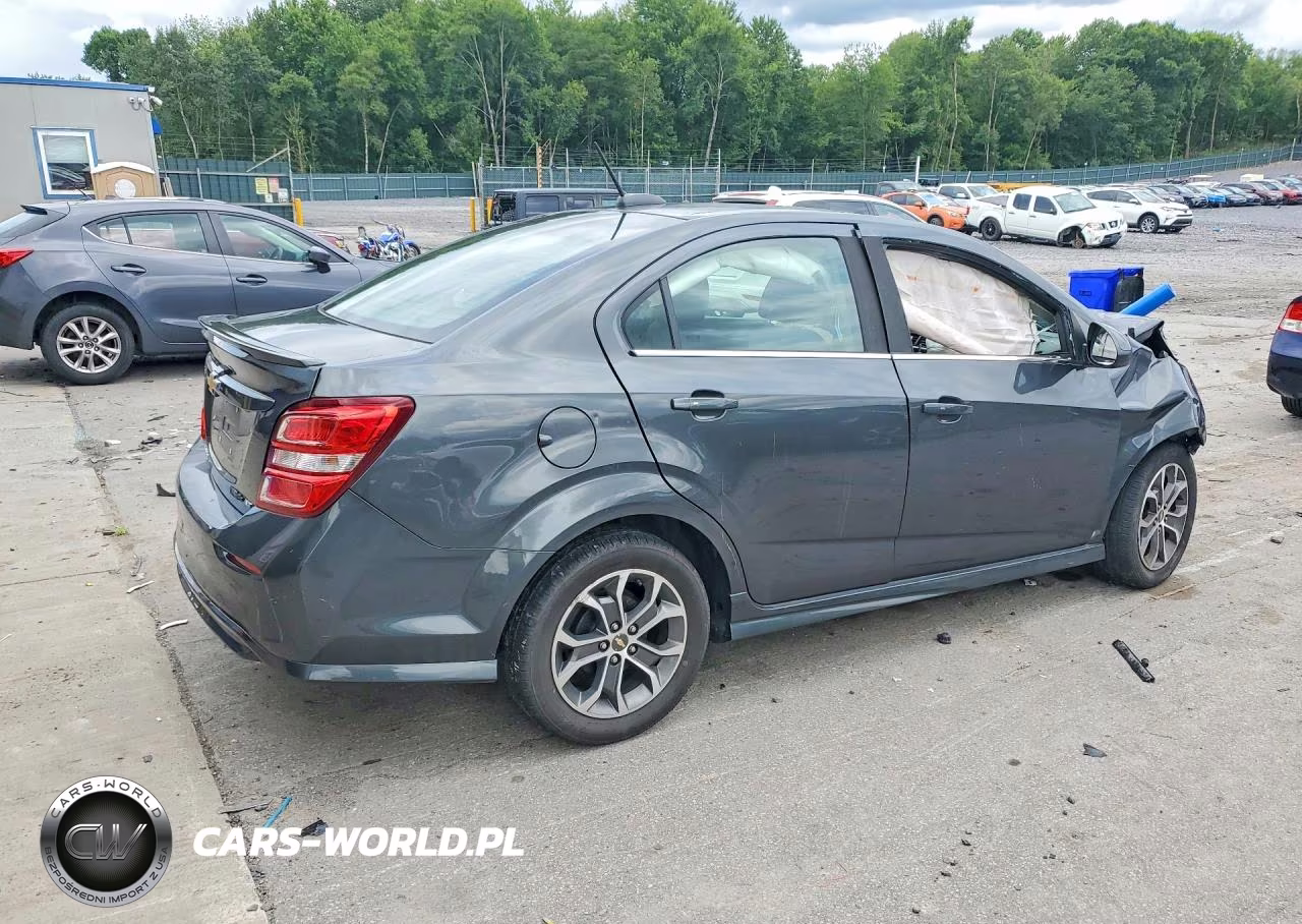2017 Chevrolet Sonic Lt VIN:1G1JD5SG2H4156036 - 3