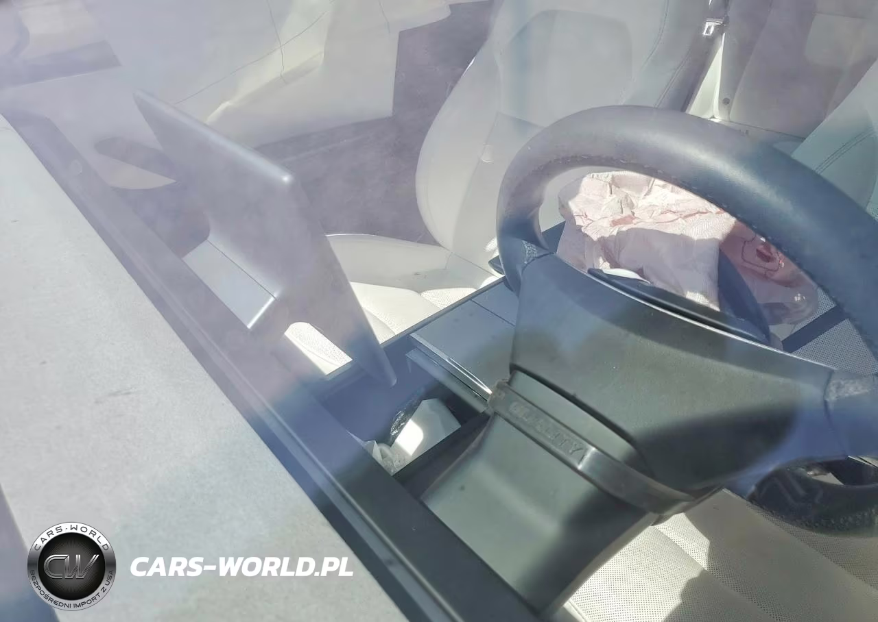 2025 Tesla Model 3 VIN:5YJ3E1EA2SF918214 - 8
