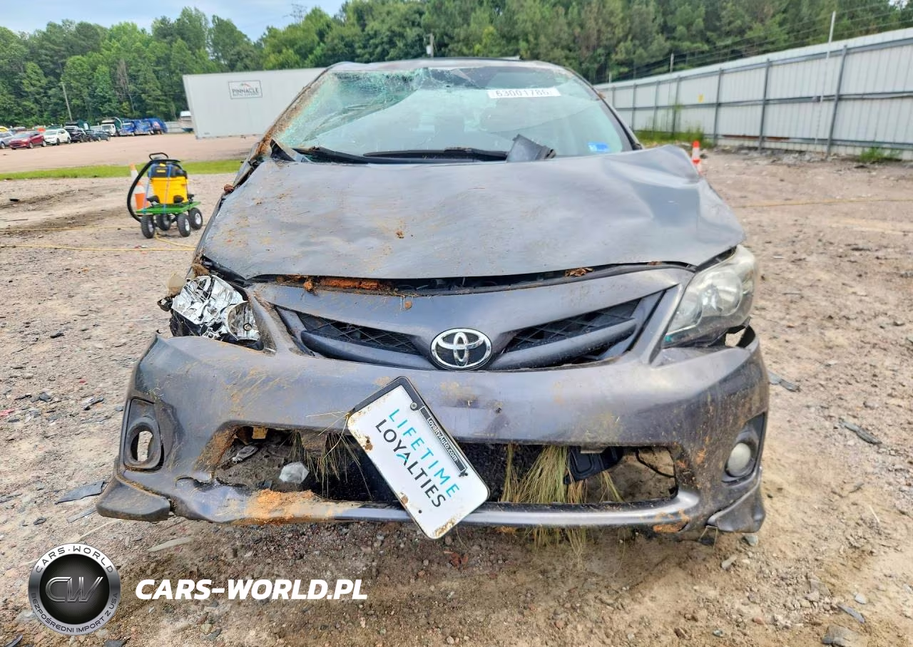 2013 Toyota Corolla S VIN:2T1BU4EE2DC104879 - 5