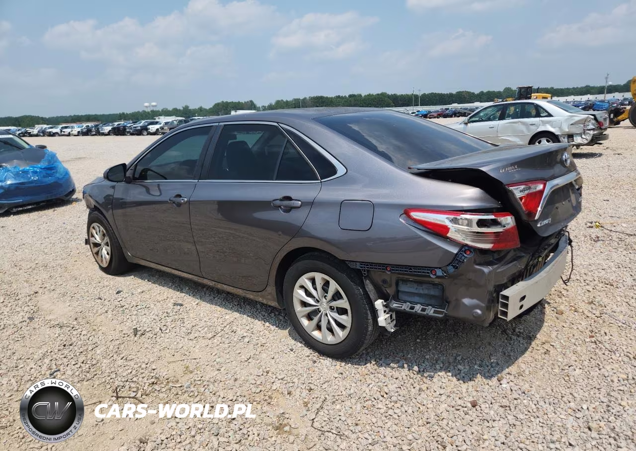 2017 Toyota Camry Le VIN:4T1BF1FK4HU660483 - 2