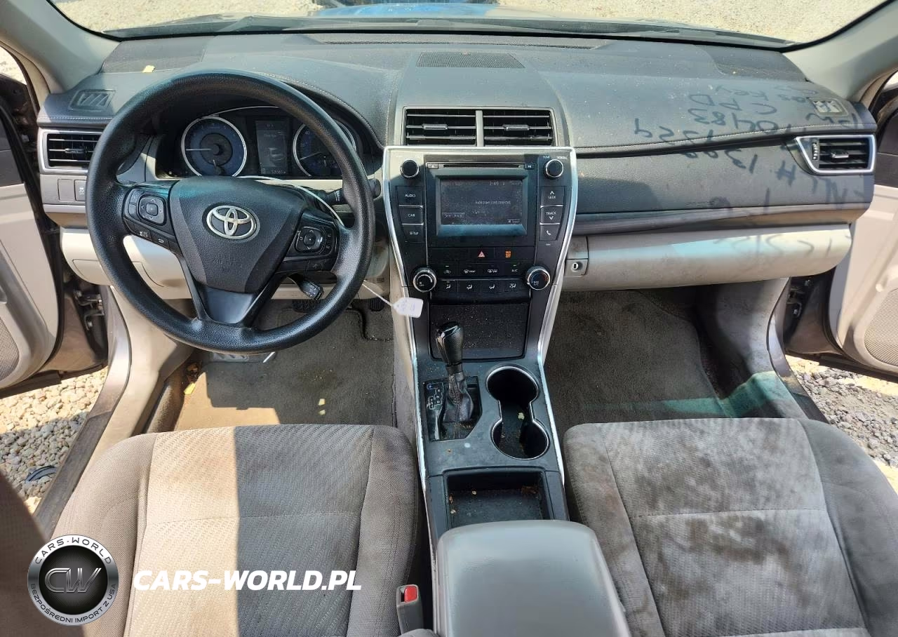 2017 Toyota Camry Le VIN:4T1BF1FK4HU660483 - 8