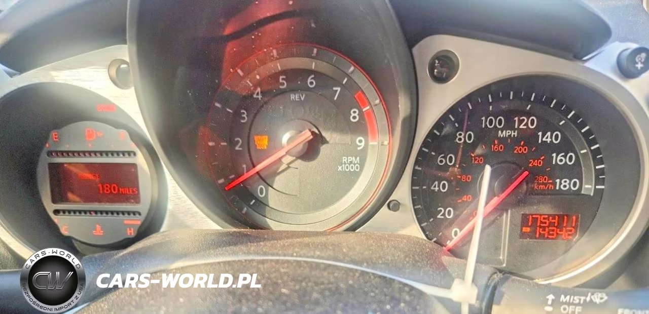 2014 Nissan 370Z Base VIN:JN1AZ4EH8EM630240 - 9