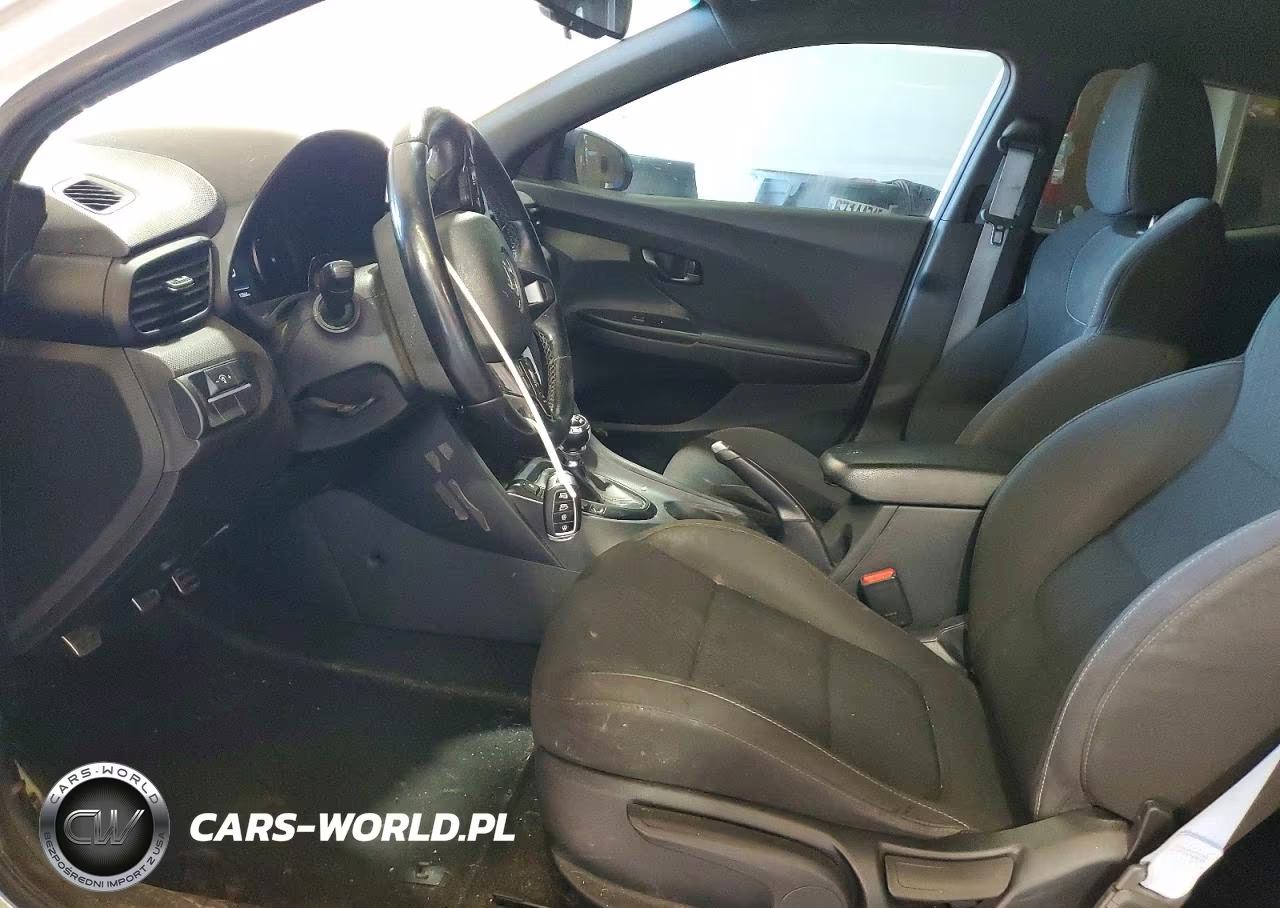 2020 Hyundai Veloster N Base VIN:KMHT36AH3LU005892 - 7