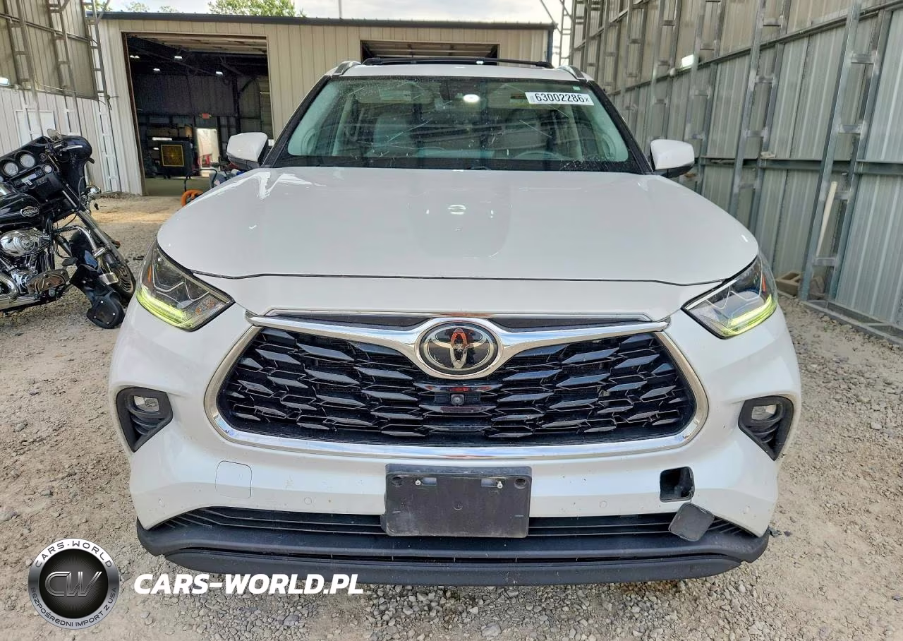 2022 Toyota Highlander Limited VIN:5TDDZRBH9NS165807 - 5