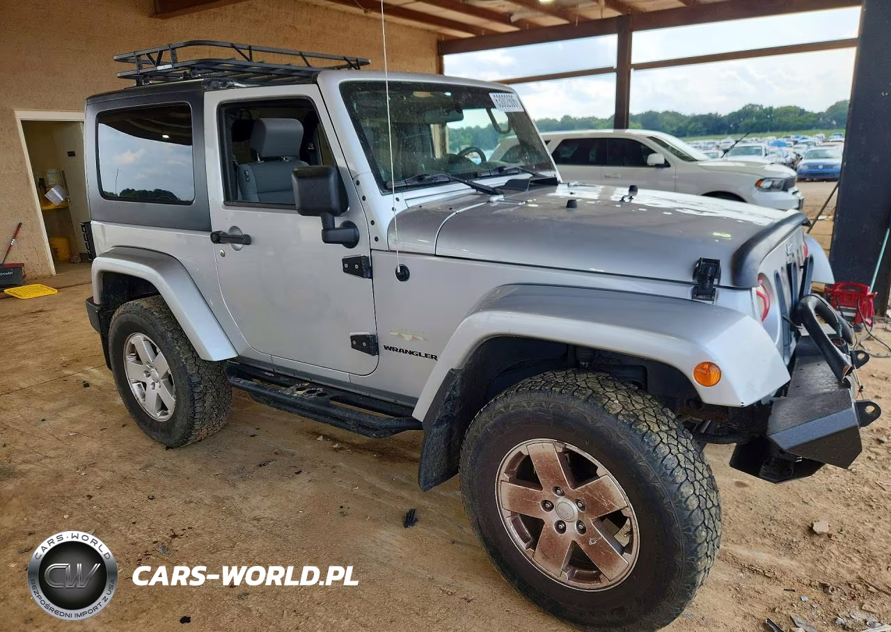 2007 Jeep Wrangler Sahara VIN:1J8FA54137L145526 - 4
