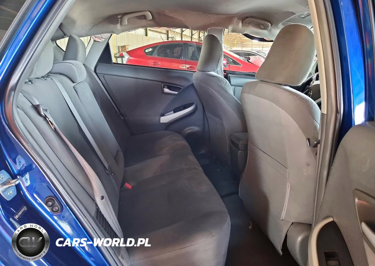 2011 Toyota Prius Two VIN:JTDKN3DU7B5341376 - 10