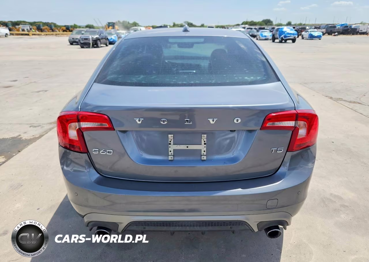 2017 Volvo S60 VIN:YV126MFL3H2435105 - 6