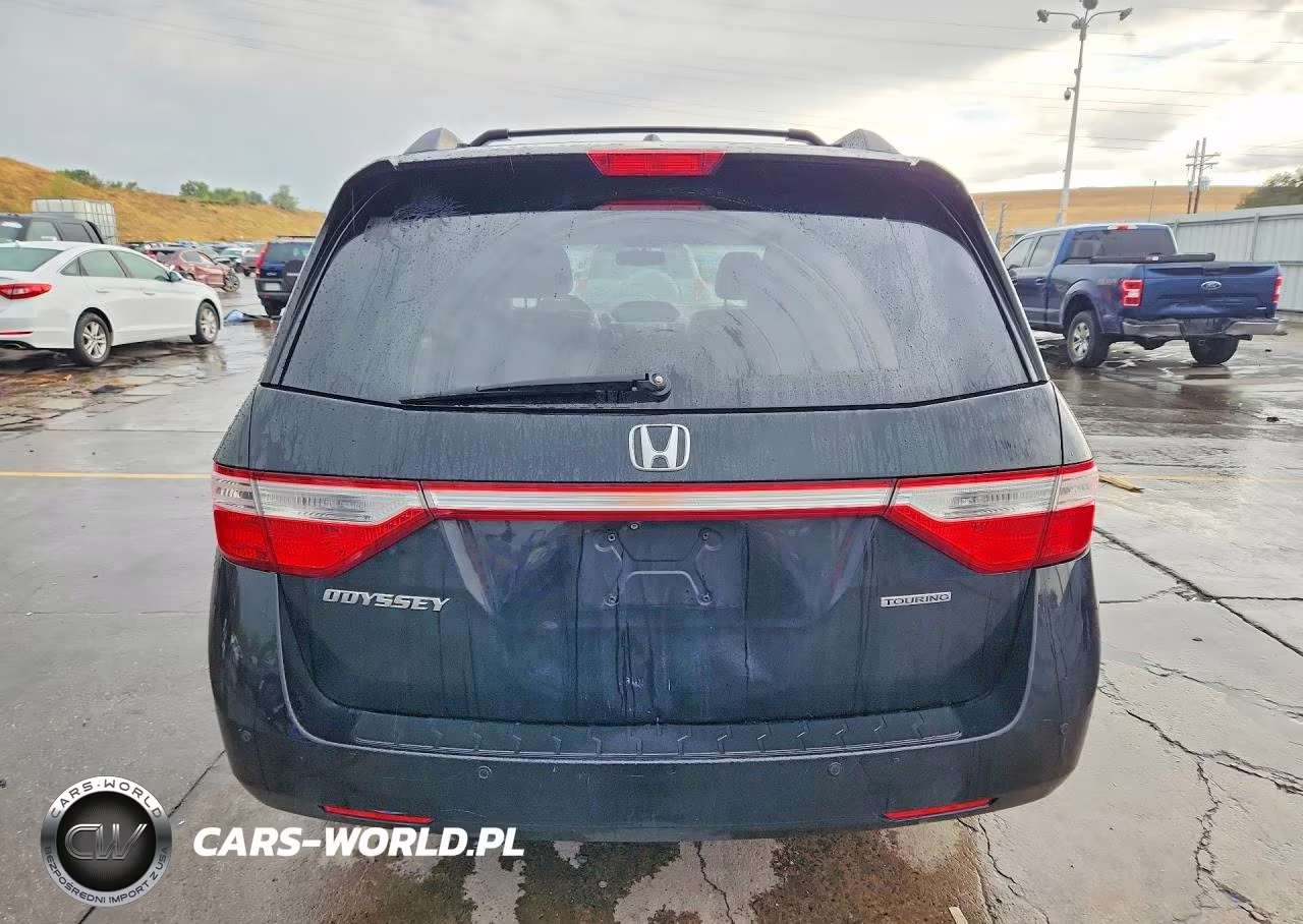 2013 Honda Odyssey Touring VIN:5FNRL5H95DB009931 - 6