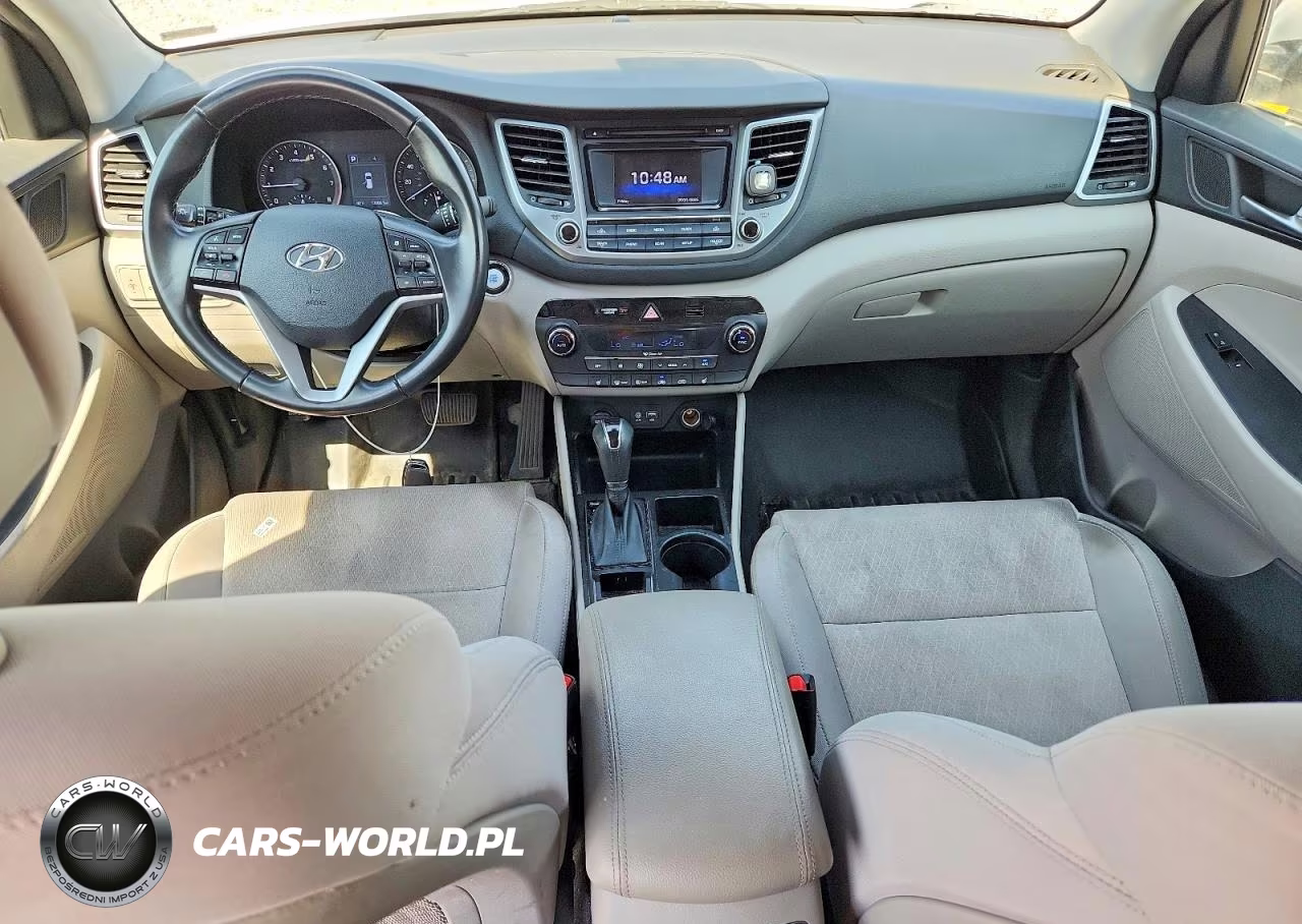 2017 Hyundai Tucson Value VIN:KM8J3CA2XHU570519 - 8