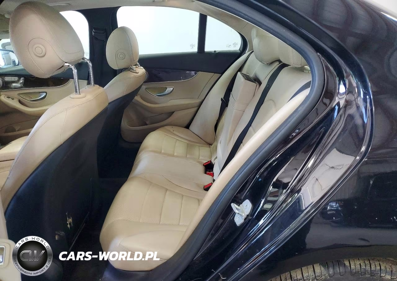 2015 Mercedes-Benz C 300 4Matic VIN:55SWF4KB3FU010514 - 10