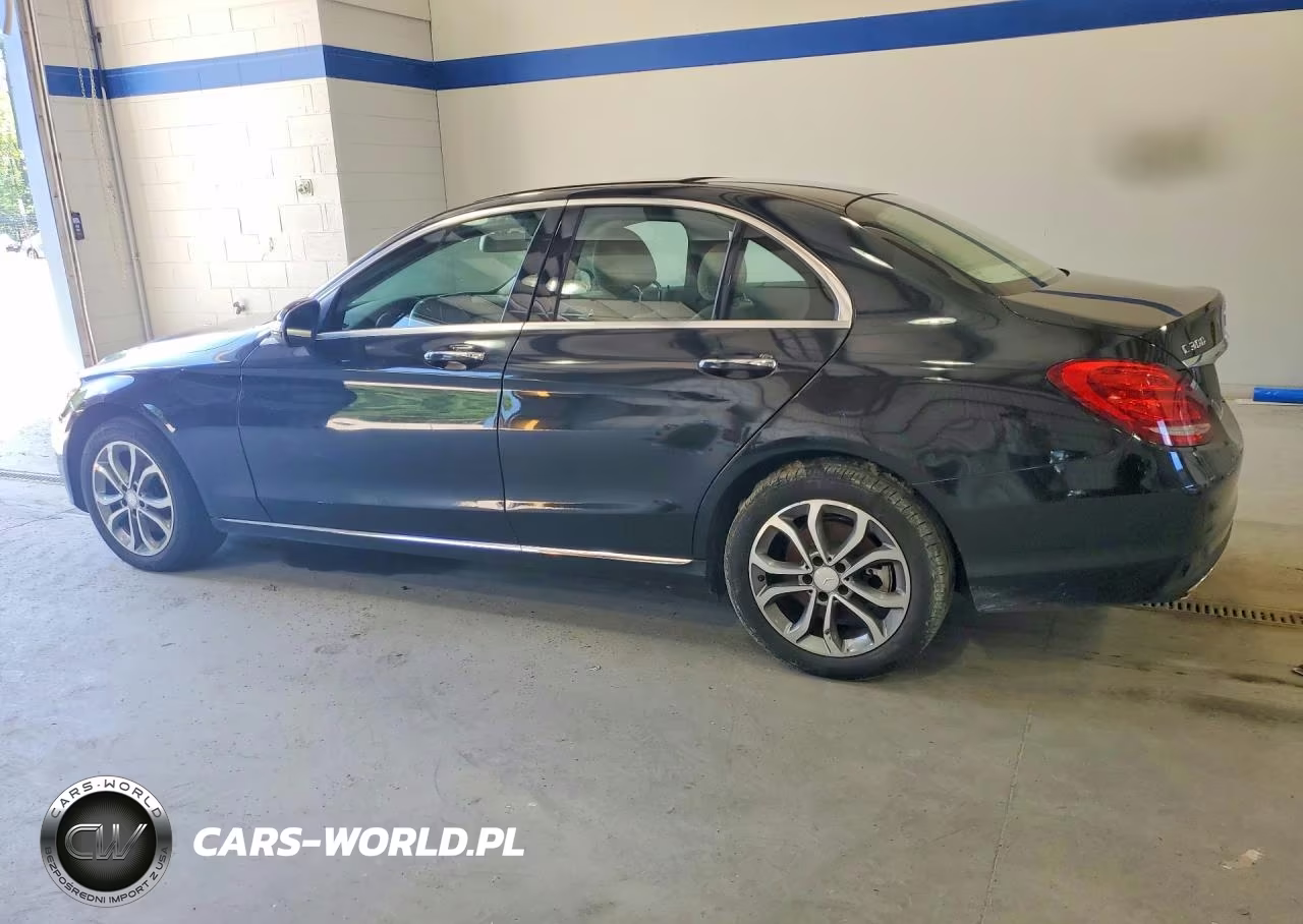 2015 Mercedes-Benz C 300 4Matic VIN:55SWF4KB3FU010514 - 2