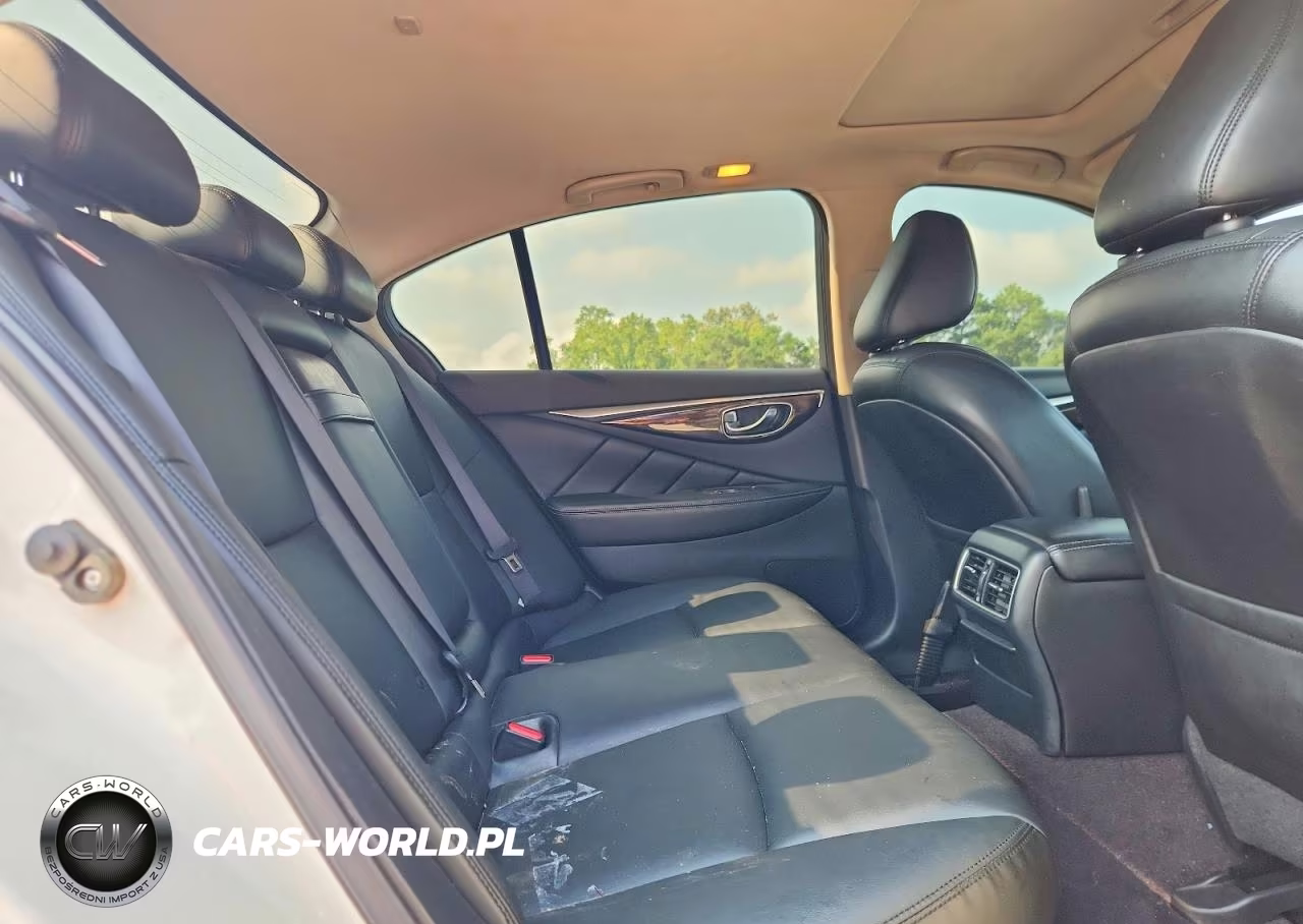 2018 Infiniti Q50 3.0T Luxe VIN:JN1EV7AP7JM363114 - 10