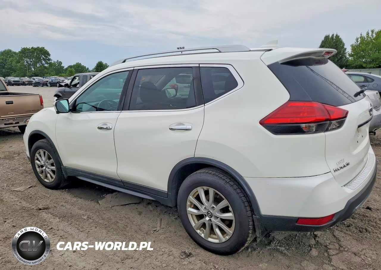 2017 Nissan Rogue S VIN:5N1AT2MV7HC768481 - 2